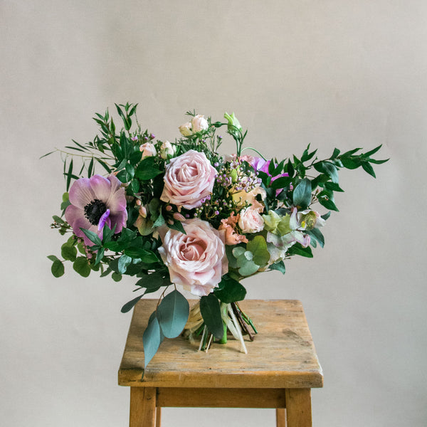 Delicate & Pretty - Rose and Ammi Flowers Edinburgh florist