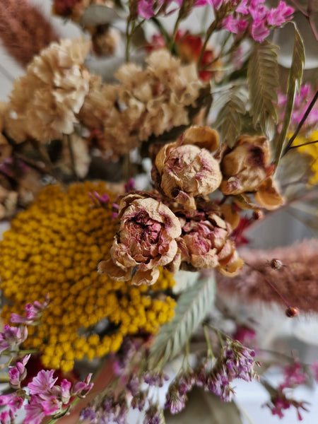 Dried flower arrangement Edinburgh Florist