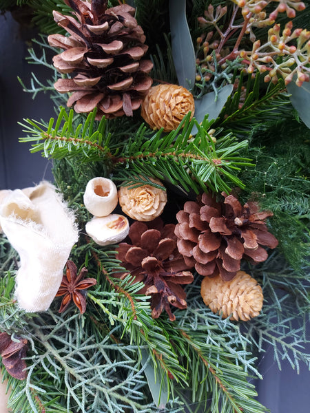 Luxury fresh Christmas Wreath - Textured Spiced