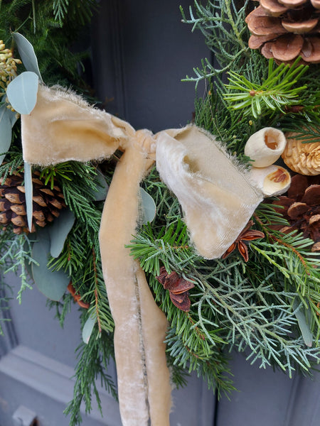 Luxury fresh Christmas Wreath - Textured Spiced