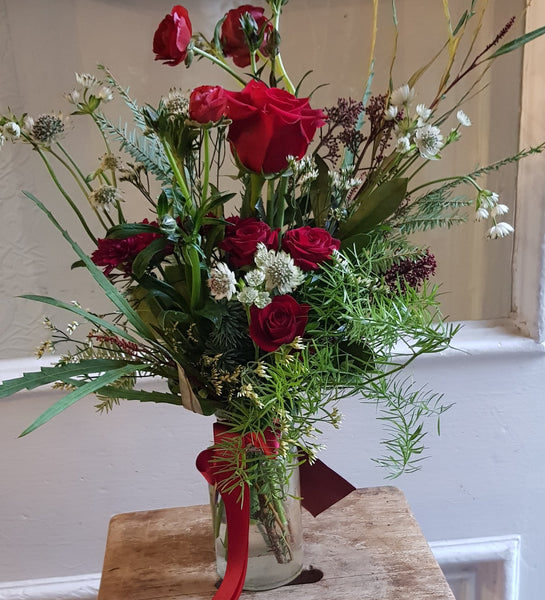 Festive posy - red rose small bouquet